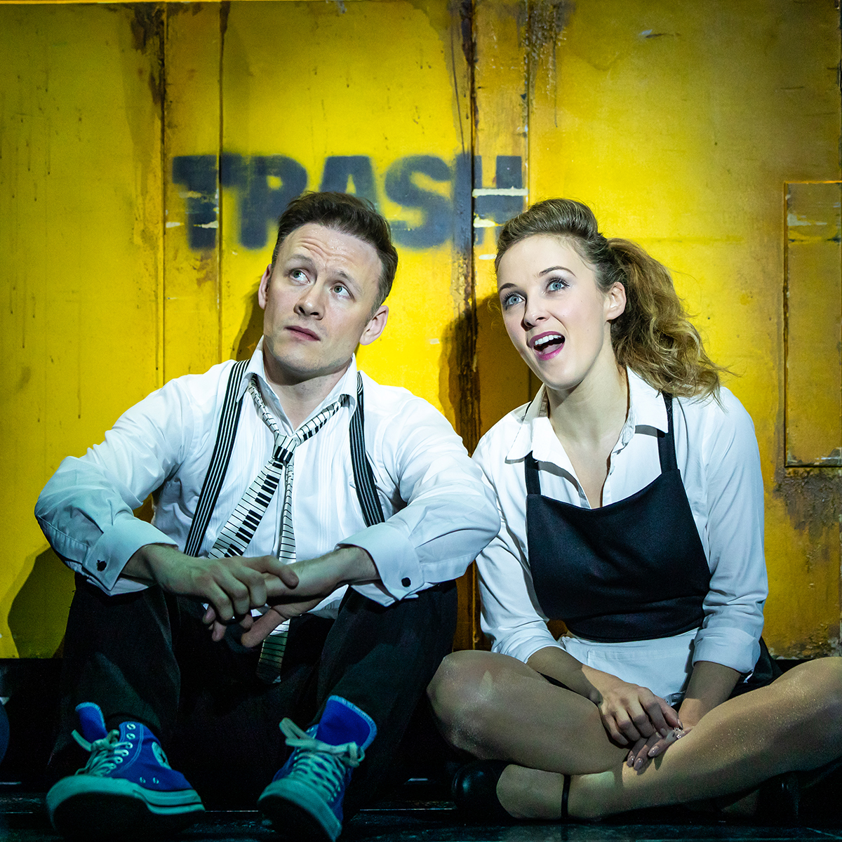 WedSingLondon's tweet photo. EXCLUSIVE! Here's your first glimpse at @wedsinglondon @troubadourwpark 👩‍❤️‍👨💞👩‍❤️‍👨💞👩‍❤️‍👨💞 #theweddingsinger #weddingsinger #wembleypark #exclusive #theatre #londontheatre #show #musical @keviclifton @RhiannonSarahC https://t.co/YSJ3Ws1IbC