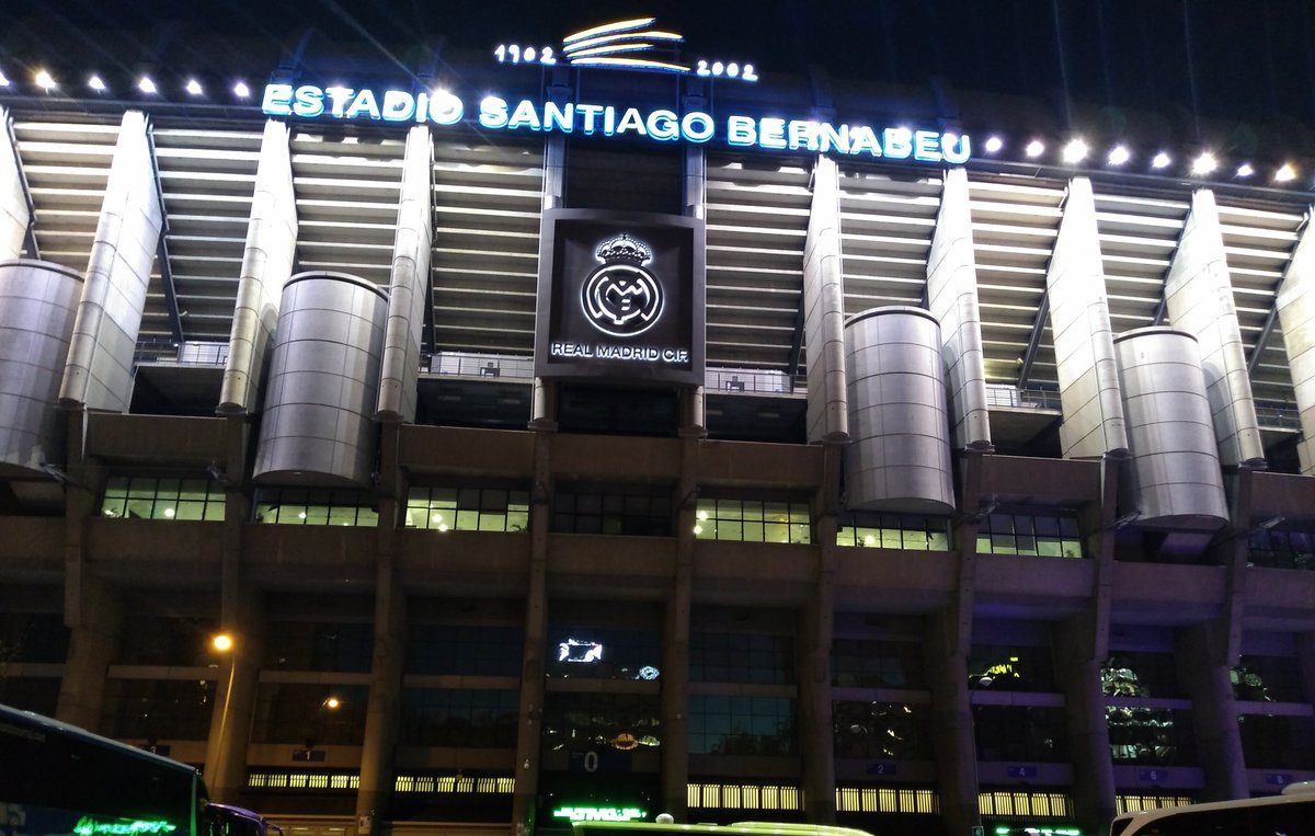 TanoSantarsiero's tweet photo. Nunca nos vamos a olvidar!

Otra vez campeón....la eterna, la 4ta, para toda la vida....Nuestra! https://t.co/iy0Zxnrcb6