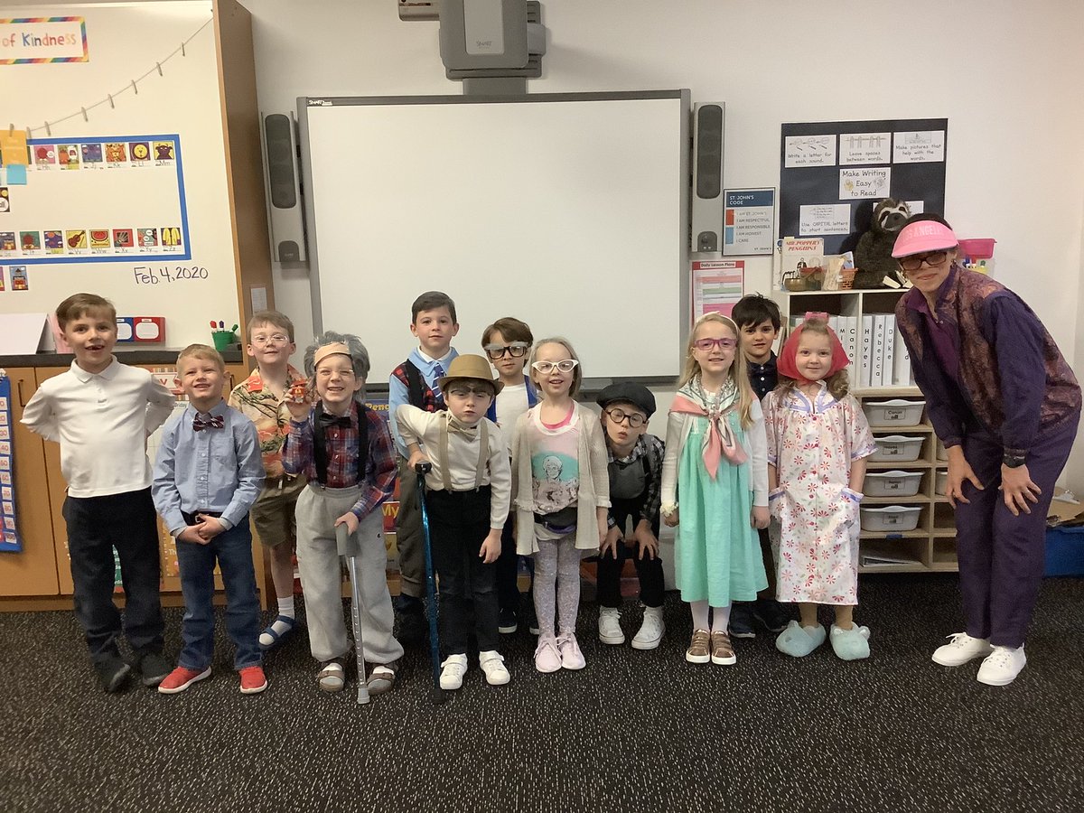 AndrewsKinder's tweet photo. Happy 100th day of school from your 100 year old Kindergarteners!#sjesdallas https://t.co/n2Vsv94B1a
