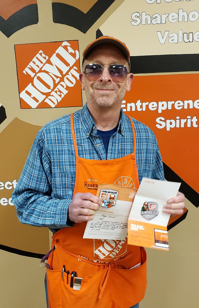 Great job Roger!! Sales associate of the month and a Silver Award!!! Way to go!!!🎉👏🎊👍 <a href="/brian_elchert/">brian elchert</a> <a href="/MeganTorresD104/">Megan Torres</a> <a href="/John_Lerch/">John Lerch</a>