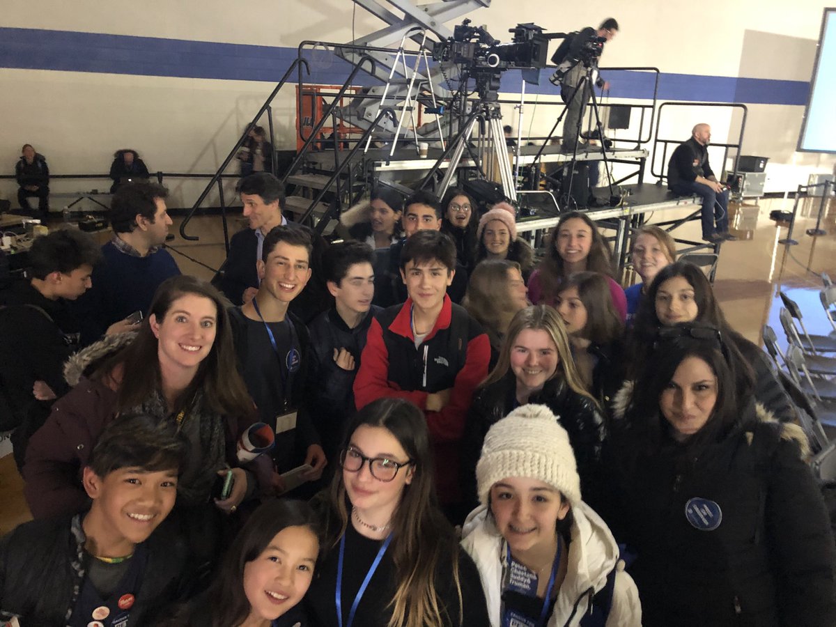 KidUnity's tweet photo. Team KidUnity = full of excitement and boundless potential! https://t.co/Q6ySywRJfs