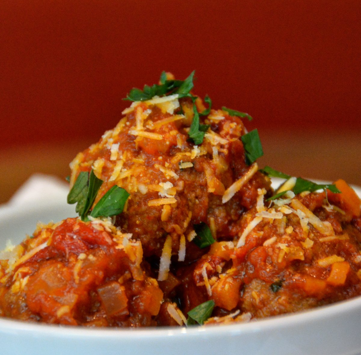 Serving up nostalgia with these meatballs just like Grandma used to make.

Beef &amp; veal blend, tomato sauce and ricotta cheese. 😋
