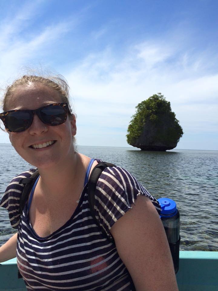 MolecAnth's tweet photo. Happy #TakeoverTuesday! I’m Jess Stone (jazzy_digs), a PhD candidate in Anthropology and I’ll be taking over today. I’m a #bioarchaeologist who works in island and coastal areas, but I’m also a @MolecAnth group member because a big part of my dissertation involves #aDNA. 🏝🧬👩🔬 https://t.co/nyjLbbicpT