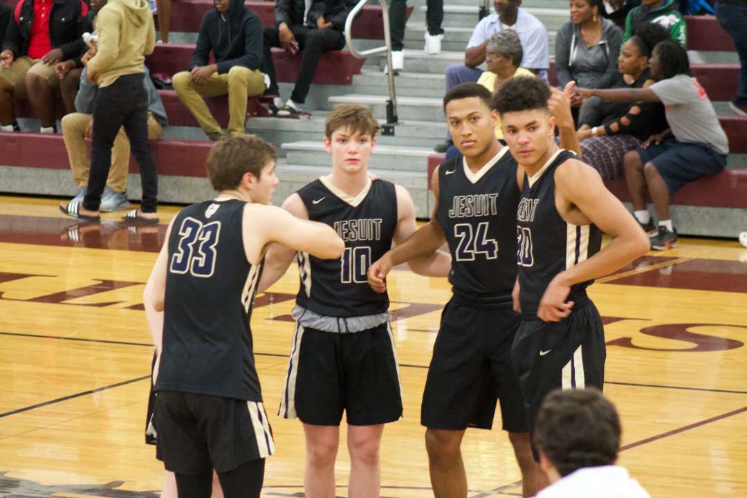 FOTF2024's tweet photo. 👀👀 GAMEDAY 👀👀 COME OUT AND SUPPORT YOUR RANGERS TONIGHT AS THEY TAKE ON plano senior AT HOME‼️‼️ GAME TIME IS 7:30pm‼️‼️ WEAR YOUR SPORTS JERSEYS FOR THE JERSEY THEME‼️‼️ #PackWalsh #BeReadyBeRowdy https://t.co/mpW4vLhdtn