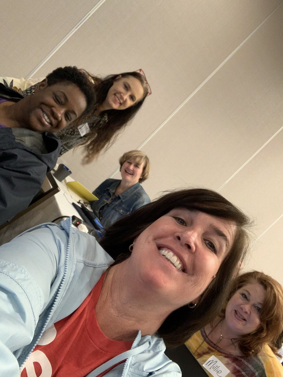 KinaTeaford's tweet photo. CalhounCounty teachers learning fun and engaging ways to use IXL in the classroom. #IXLLive @ccboe_news https://t.co/9j4RdcA2ku