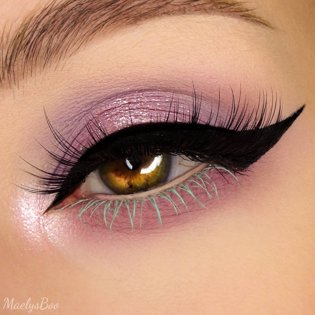Maelysboo's tweet photo. @hudabeauty -Matte &amp; Metal Melted Shadows (French Lace, V.I Pink, Diamond Drip) - Mercury Retrograde palette (Cosmic, Supermoon)
- Life Liner 
@NYXcosmeticsFR @NyxCosmetics Color Mascara (Mint Julep)
@ColourPopCo Honeydude Gel Liner 
@rougeandrogue_ Lioness Lashes https://t.co/8eRyxFPb9I