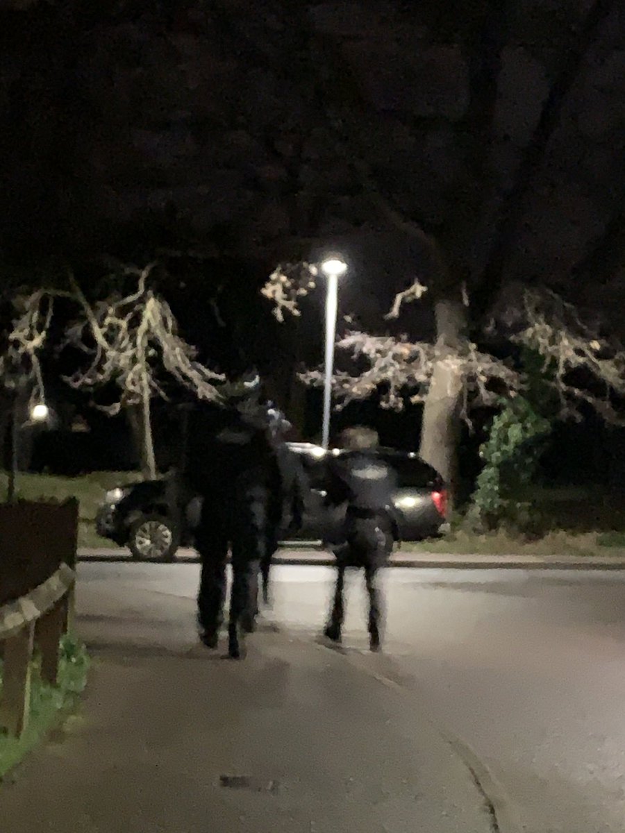 KatyBourne's tweet photo. More pics from when I accompanied @sussex_police’s new Tactical Enforcement Unit on their dawn raid last week. The team arrested a dangerous, violent man who’d been evading justice &amp; was known for drug-related &amp; knife crimes. More investment going into expanding these teams 👍 https://t.co/wmy2lzD6re