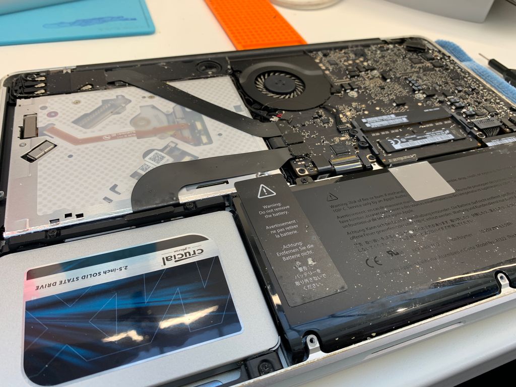 Midleton_IT's tweet image. 💻 Macbook Repairs! 💻

Our customer needed a new keyboard on his macbook pro and we were happy to help!

Mac Repairs At MidletonIT 🔥

➡️ MidletonIT.ie ⬅️
