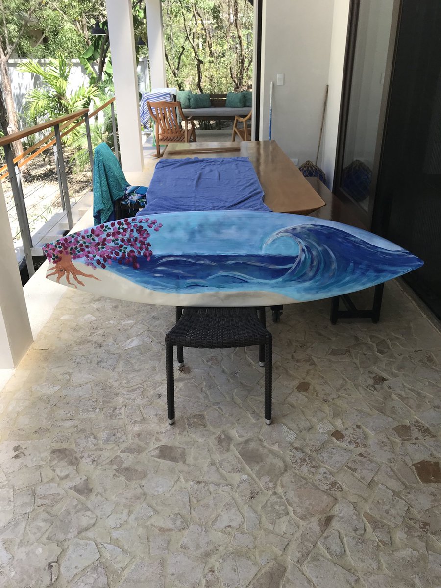 POConnor40's tweet photo. Picked up an old short board at our favorite surf shop #aguatibia and ⁦@oconnorml86⁩ painted this.  Going to hang it in the kitchen.  Pretty sweet.  🇨🇷🏄 https://t.co/mbvaIUeC1v