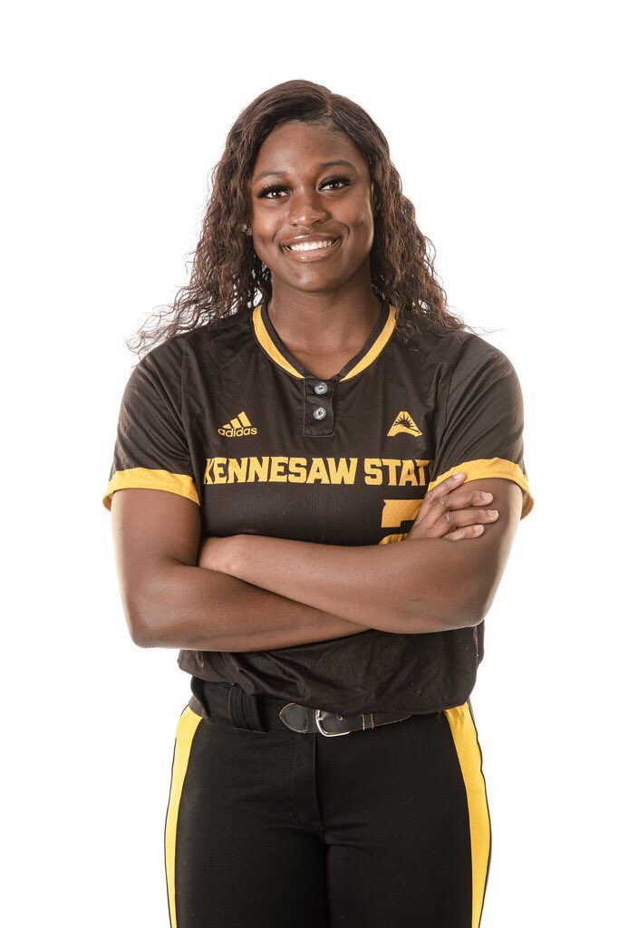 KSUOwlsSB's tweet photo. 3️⃣ days until 🎇 https://t.co/fNqcjdMCAP