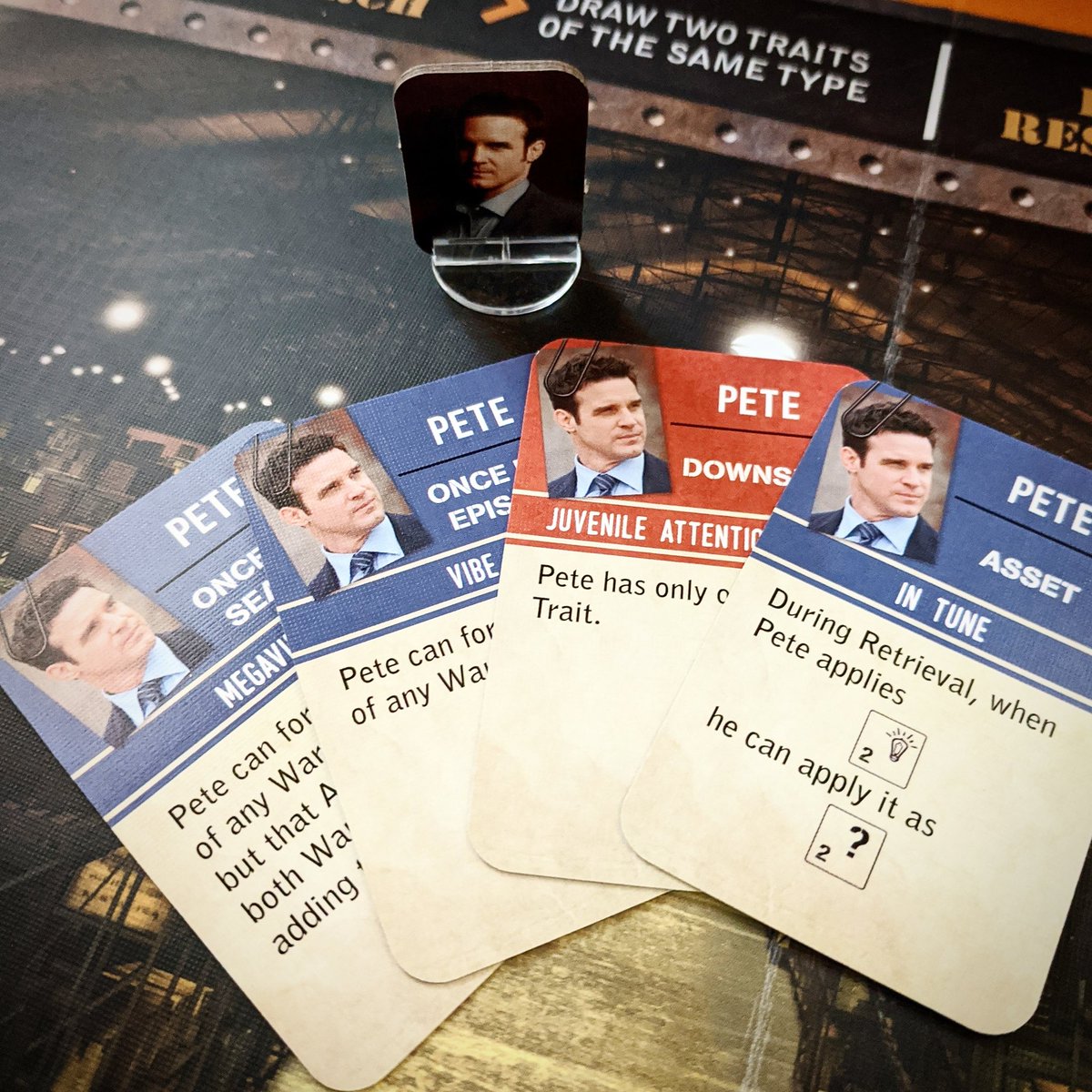Infn8Dreams's tweet photo. Here we have Pete and his ability cards. Would Pete be your first choice to play as?
#warehouse13theboardgame #warehouse13 #infinitedreamsgaming #bgg #petelattimer #eddiemcclintock @McclintockFans #Kickstarter https://t.co/iugrywaMAA