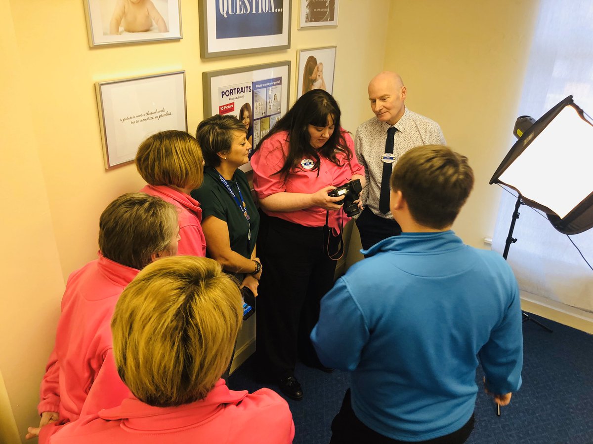 ant_willets's tweet image. Another great portrait course compete in Dudley #askthequestion #portraits @ivansestan @MichelleHorsem1 @samweb8 @AmieSau22472565 @MaxTrainingTeam @rabidmonkey2129