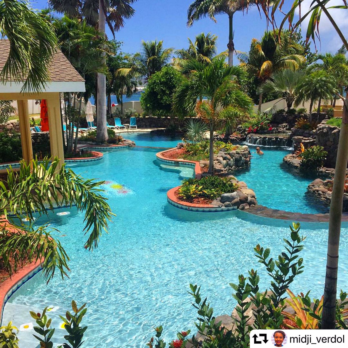 Inspiration for your next vacation! We ❤️ this pic of our pool by <a href="/Midji_Verdol/">Midji Verdol</a> #StKitts #TravelTuesday #pool #HotelLife
