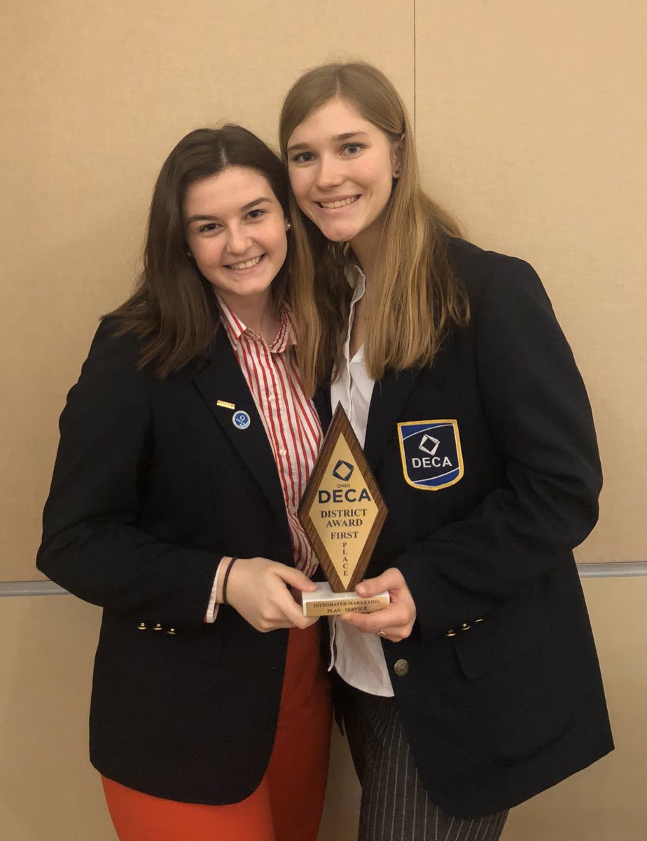 AWHSDECA's tweet photo. Big day for AW DECA. Lots of state qualifiers! Thanks to such an awesome group of students who gave 100%! First place teams in Integrated Marketing Campaign events - Jayden, Yamik, and Brody. Maddie and Skyler, and Ellie and Olivia. #firstplacefeelsgood https://t.co/7b3L1KmsHg