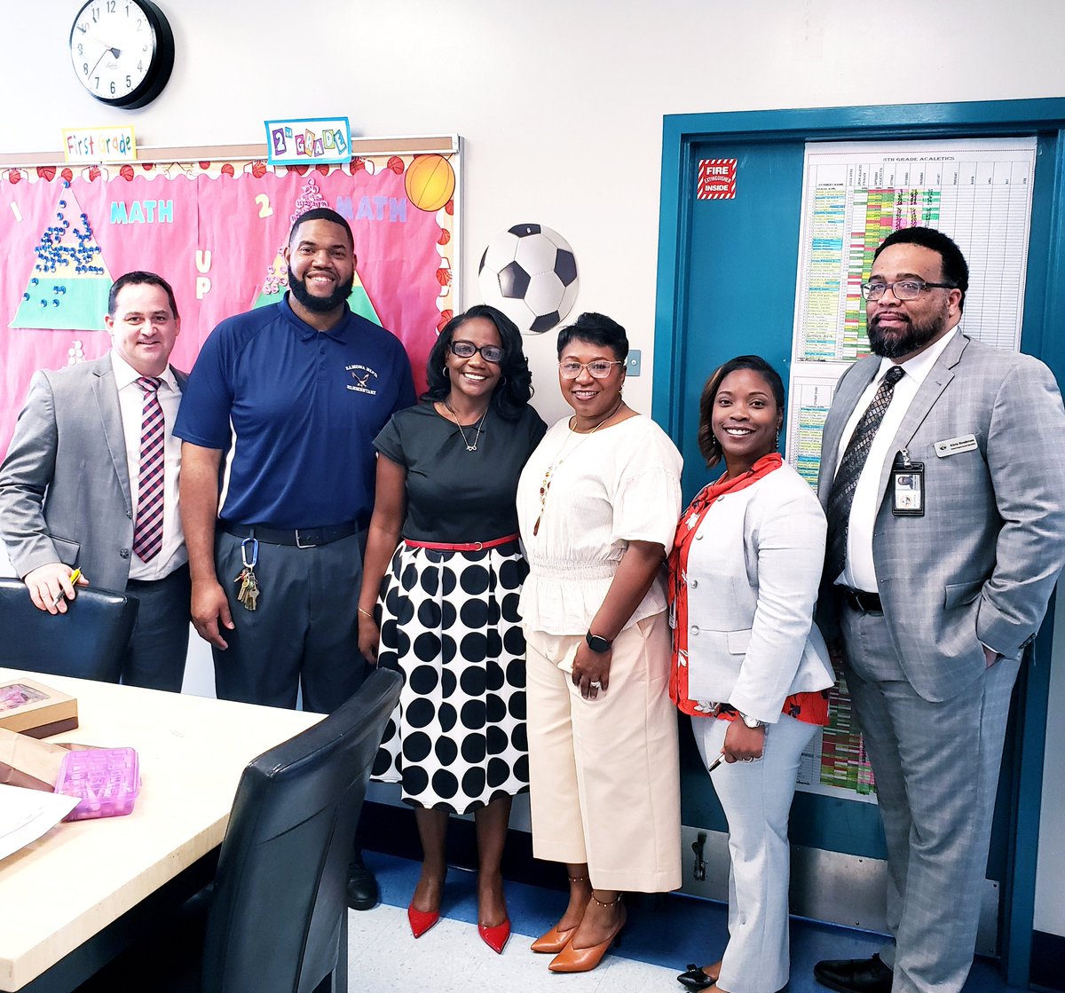 What a great impartation of knowledge from our Superintendent, Dr. Diana Greene, Regional Executive Director FDOE Dustin Sims, FDOE Specialist, Kris Henderson, and Executive Director, Lashawn Russ-Porterfield. Great things are happening on the Boulevard. #teamduval #teamramona