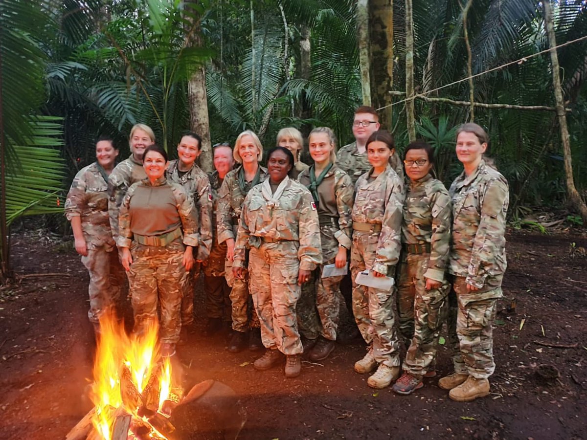 BATSUB conducted Exercise Tropical Sisters at the weekend. The aim being to give the wives and dependants a flavour of the work carried out by the soldiers in the jungle. A highly informative, enjoyable and memorable experience was had by all.