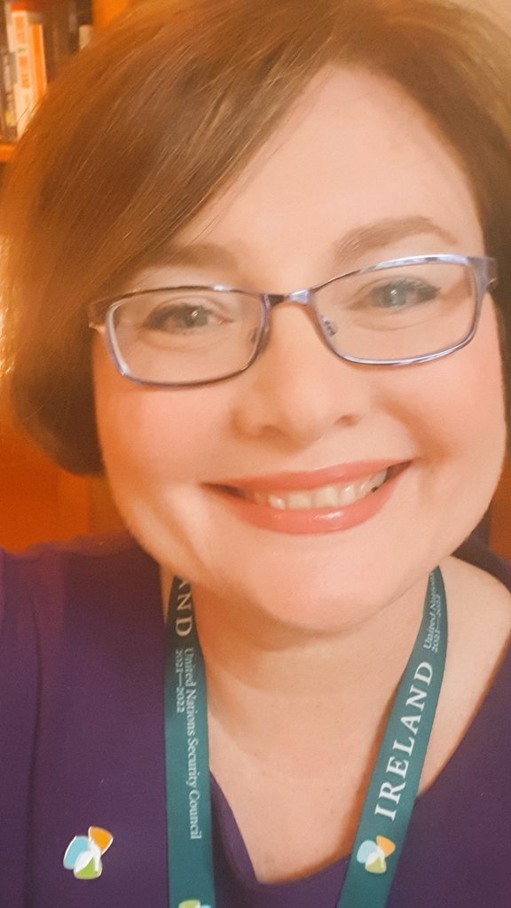 helenajuly's tweet photo. Thankyou💚to the many great colleagues & friends🤗who attended our #SBD20 showcase, networking reception & panel event @BOZARbrussels tonight, incl dear friend @tamasivankovacs for his consistent support for gender equality💪#VisibleWomen2020👀 home now, feeling inspired💡👏 https://t.co/CcczZmmX0R
