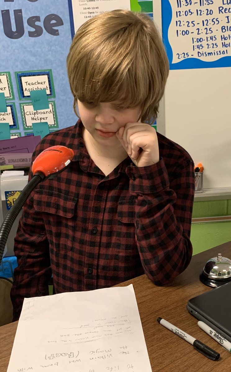 holt_RHS_MathIn's tweet image. A few more phenomenal book project presentations! @LES_Panthers  #5thgradereads