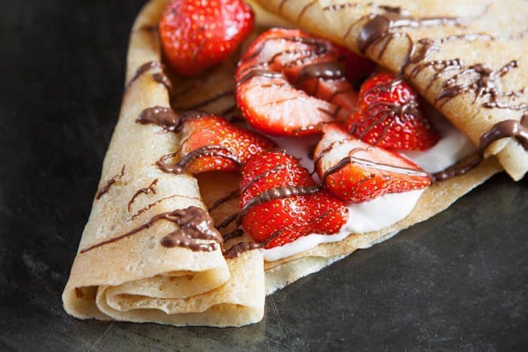 Belgian chocolate, generously drizzled over fresh strawberries and fresh whipped cream 😍 Tag someone who needs this dessert in their life!
-
#creperieangelie #ireland🇮🇪 #ireland🍀 #crêperieangélie #chocoholic #dublinfood #dublinfoodblogger #irishblogger #foodlove #dublinfoodie