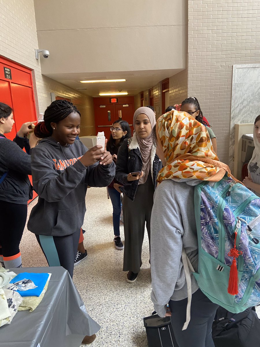 BellaireMsa's tweet photo. Our 2nd Bellaire Annual World Hijab Day event today helped many students understand what it feels like to wear hijab! Thank you to Danielle, our wonderful speaker, and all of our MSA members for working hard to put this event together. @BellaireHigh @sehalabi #WorldHijabDay2020 https://t.co/F9kFvnKio2