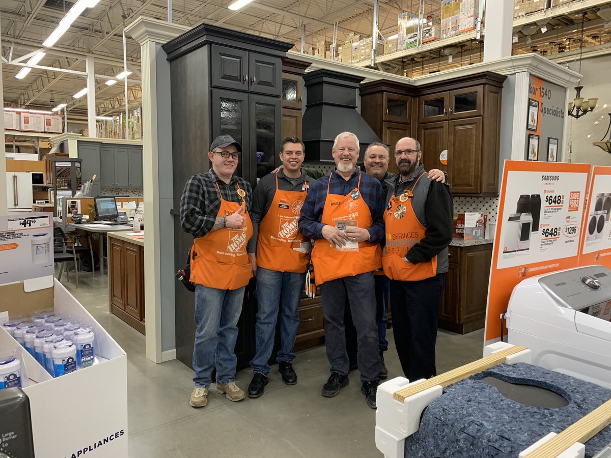 Mike Nicholls tweet media