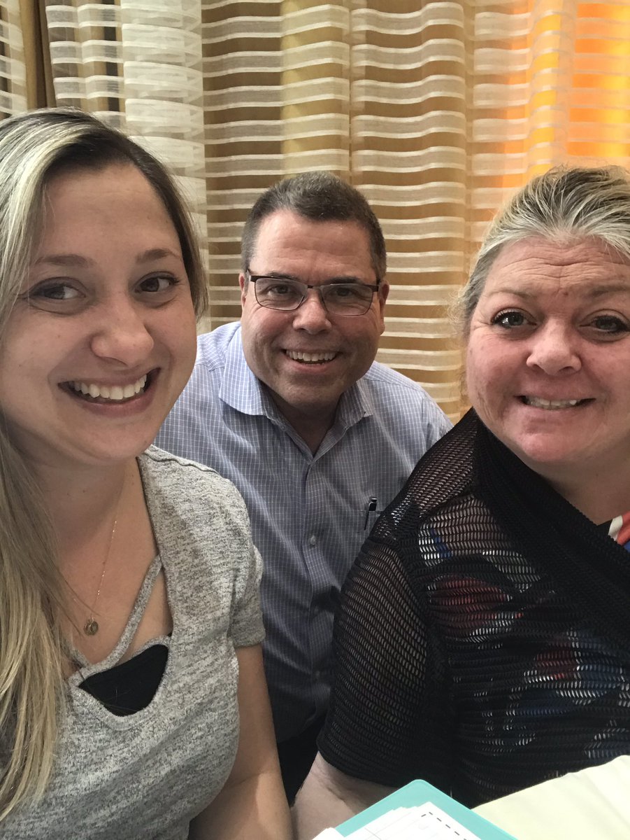 MrsSusieSummers's tweet photo. Learning about Equity in Education with Alan from @TheLeaderinMe! He is awesome! Great way to kick off the next few days at the Leader in Me Symposium! #BuildingLeaders #EquityEmpowerment @collierschools @ManateeCCPS @Ms_PayneMES https://t.co/vJrikyEHHb