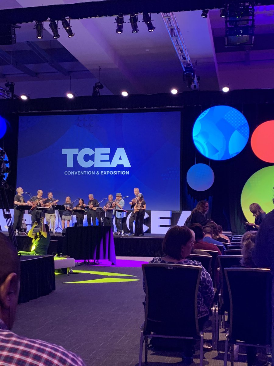 bextech's tweet photo. #TCEA2020 enjoying the music before the keynote 💕 https://t.co/SAxiFAWL4i