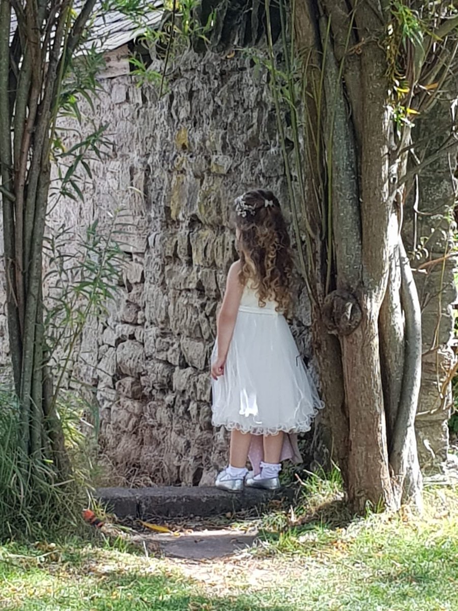 Our Spring #WeddingFayre is happening on 29th March.  Come and view our beautiful wedding venue in #Leominster and speak to many independent businesses promoting their services and wedding products.  See event facebook.com/grangecourtleo