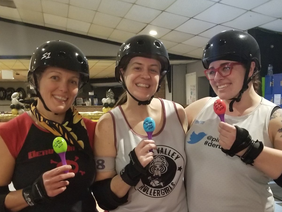 💖 2020 Captains are here! 💖 Say hello to Helen (All Stars) and Beck and Hux (Metal Betties)!