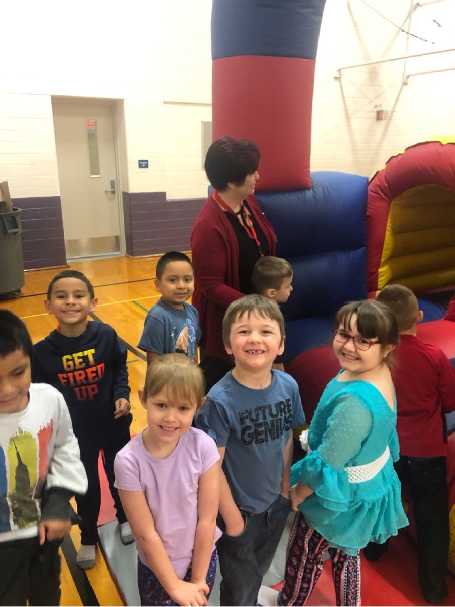 VaileVipers's tweet photo. January was out best month yet! This positive behavior party was a blast! https://t.co/TDygx8PlA7
