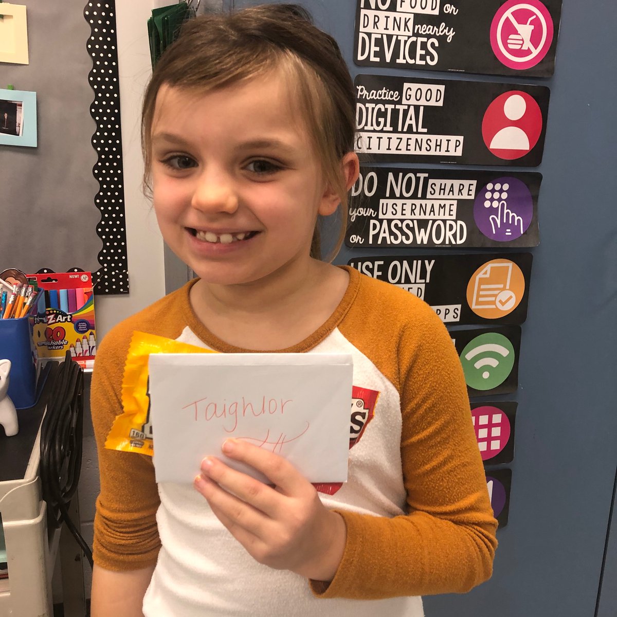 HHETechnology's tweet photo. This sweet girl is always working hard in the computer lab! #thankful https://t.co/X9JKQHxI9c