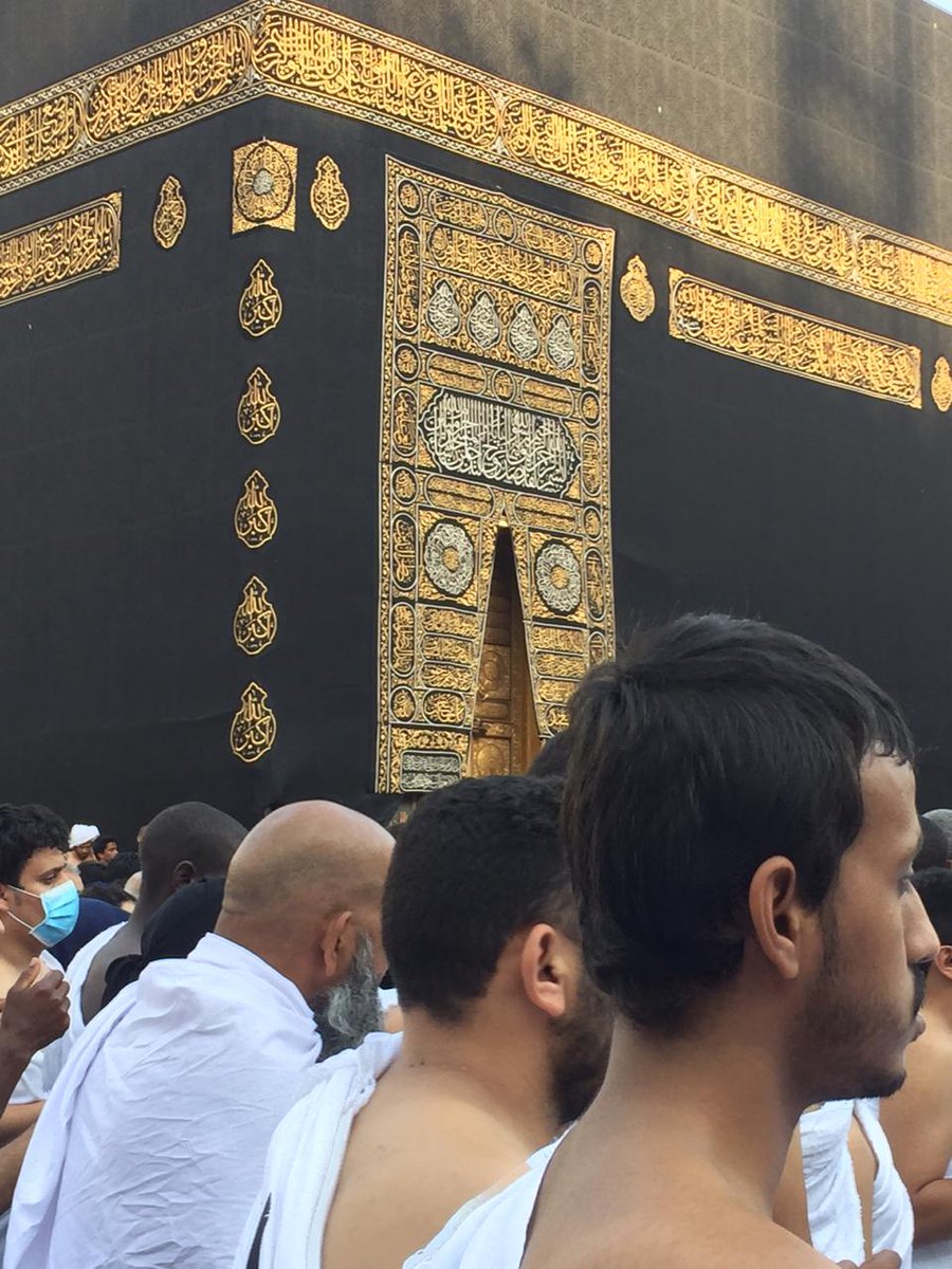 noga1089's tweet photo. تصوري لم كنت في مكه والمدينة يارب عودا ليها يارب ارزقني زياره لبيتك فاالقلب يشتاق 🤲🏻🧡
اللهم مكه زحامها وسكينتها ، اللهُم بلغني هواء مكه فأطوف سبعاً وأسعىٰ سبعاً وأدعوك حتى تطيب نفسي وتطمئن🕋💗. #مكه_الان https://t.co/bW3pnsaTBD