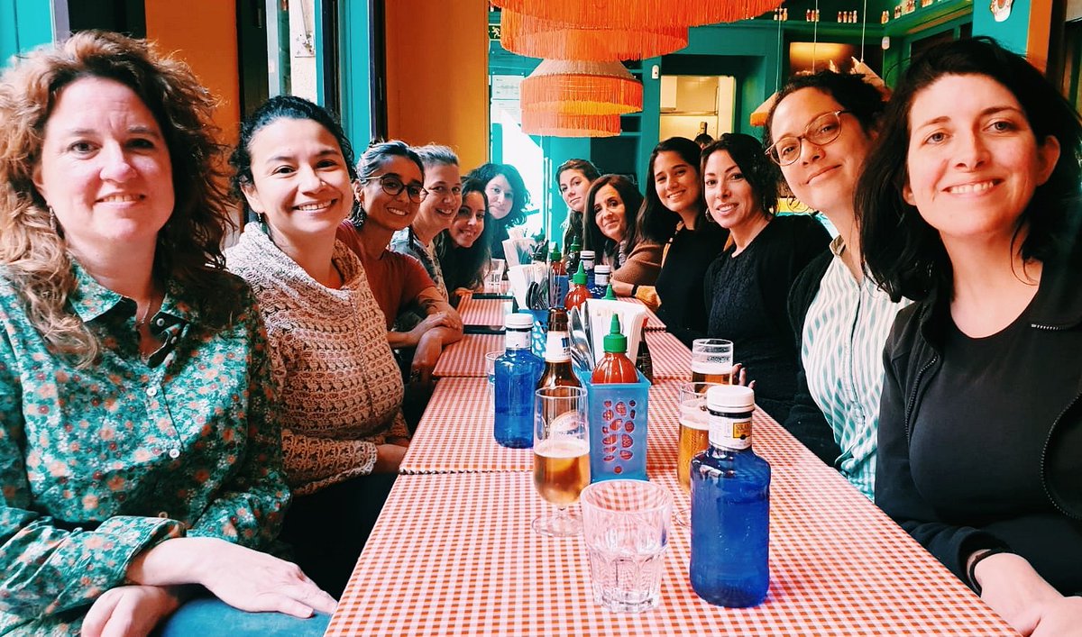 calalafondo's tweet photo. 💜🙌🏽 Este fin de semana nos hemos juntado todas las #Calala (¡que cada vez somos más!) en #Barcelona para reflexionar sobre hacia dónde tenemos que ir como #FondodeMujeres. Ya os contaremos más, pero salimos muy emocionadas de este encuentro 👭 https://t.co/8UX7YkCPBS
