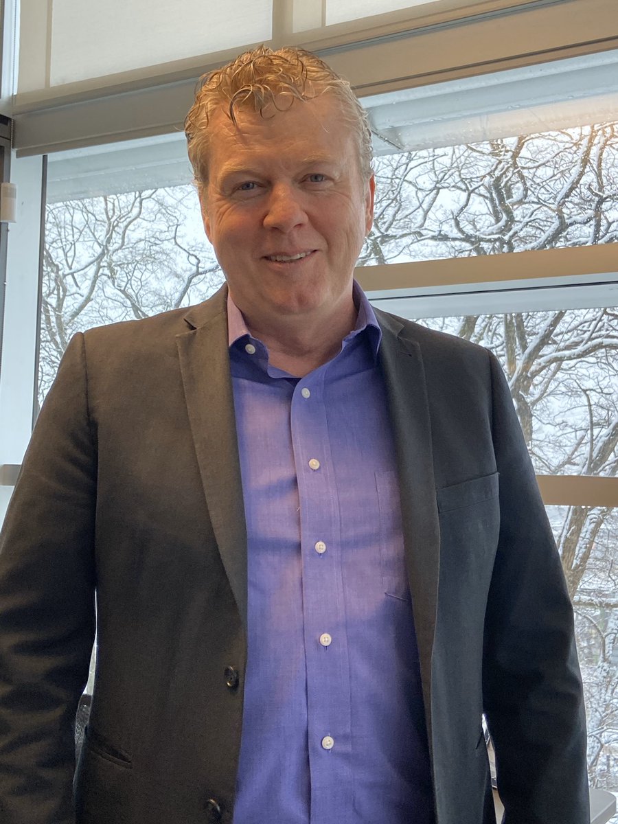 My VIP today <a href="/NVSD44/">School District 44</a> Director of Instruction Dr. Vince White! He was kind enough to take his pic &amp; send to me to share his support for #PEDAW Campaign! TY for taking part every year &amp; helping me spread awareness for this important cause! 💜💜#edaw #NorthVan #showyourpurplelove