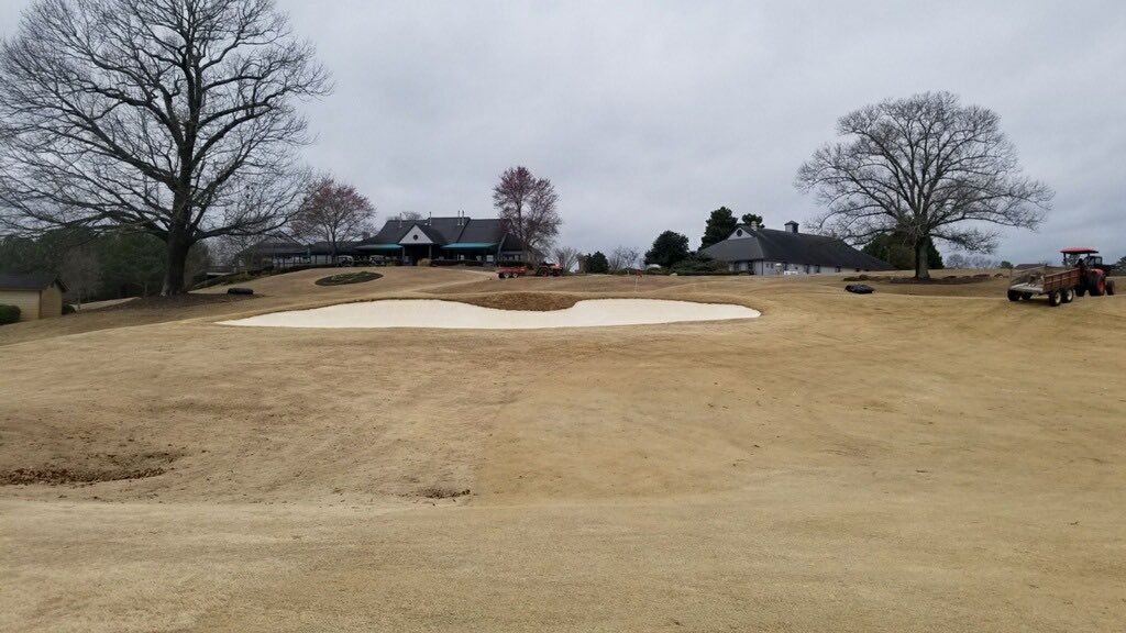 First  new bunker at CC of Gwinnett in Atlanta . Better Billy Bunker has it ready for the rain