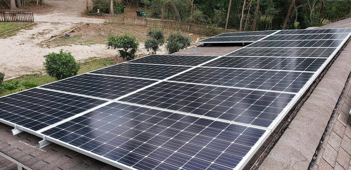 SSSUSALLC's tweet photo. electric bills with no major shading, YOU CAN QUALIFY! The system is still grid fed and compliant with all city and state regulations.

Message me NOW to get started today! https://t.co/4qQeCjrcNL