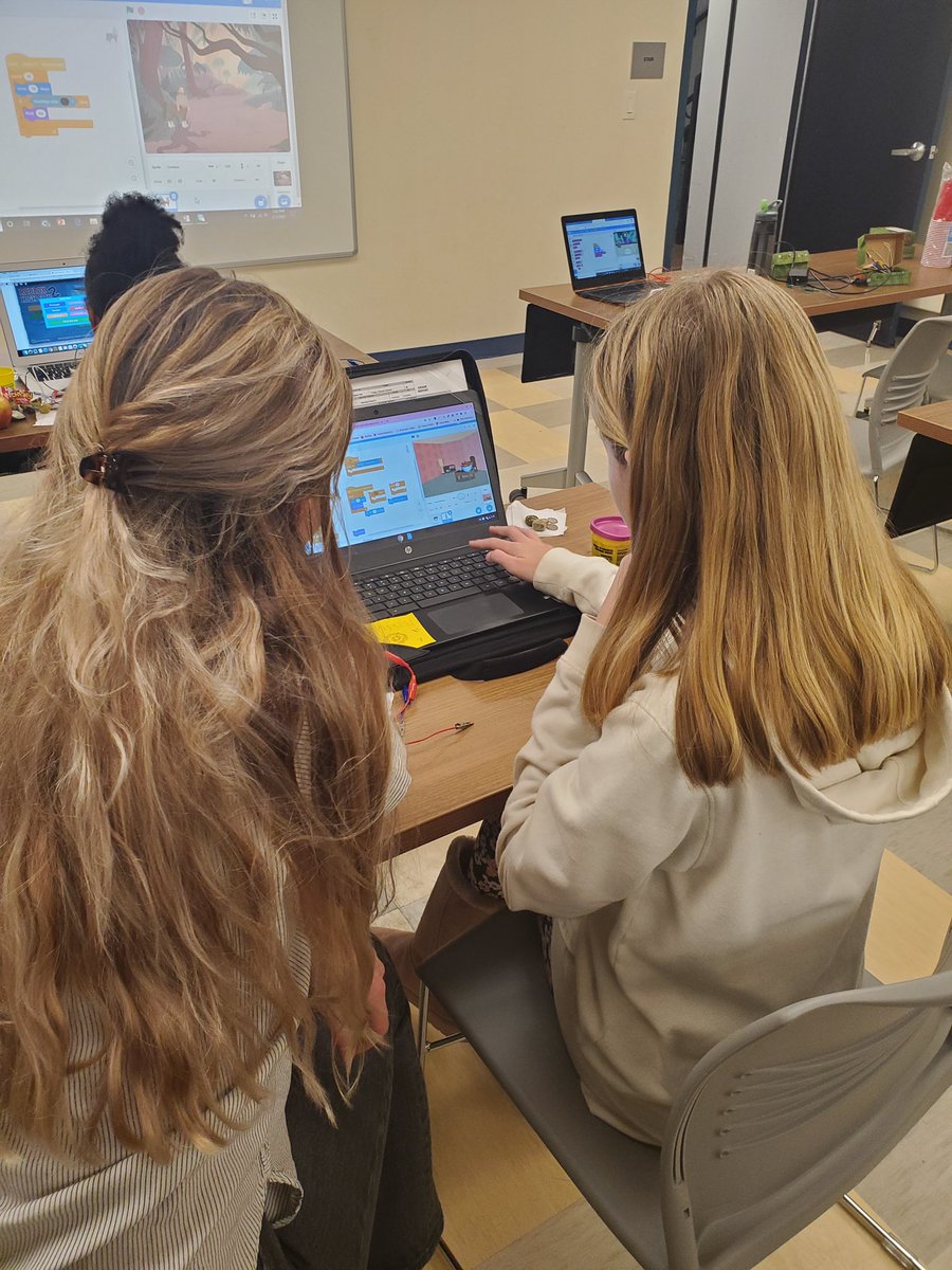 DanicaPascavage's tweet image. Another great @TechGirlzorg workshop @HaddonfieldLib with @janemcconnell28 using @makeymakey and @scratch. #MakeSpaceforWoman #girlsintech #bananasasjoysticks