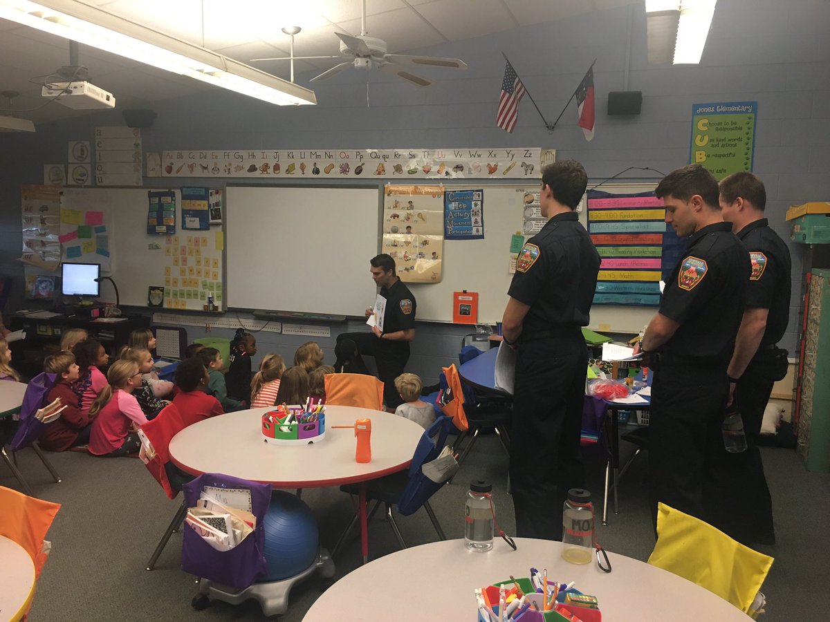 AshevilleFD's tweet image. Becoming an Asheville firefighter isn’t just about learning how to fight fire, it’s learning how to interact and educate our community. AFD recruits spend time at a local school teaching kids valuable life safety skills. #FLSE #Asheville #NCFire