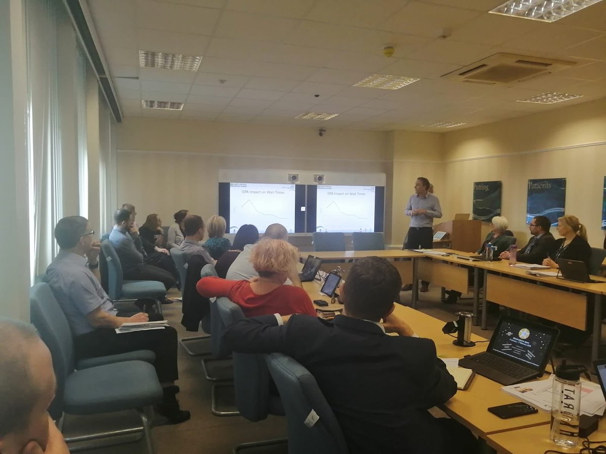eoincarrollhbc's tweet photo. Delighted to have been asked to present at @NTeesHpoolNHSFT Exec board seminar today; some really inspirational work and proud to be stood with those presenting it. #Virtualfrailty #iSPA @shivvy_smith @slrutter1 @Jill_Hartlepool @JillForeman82 @GillonJulie @LeviBuckleyNTH @10mdb https://t.co/YM9I20uj3a