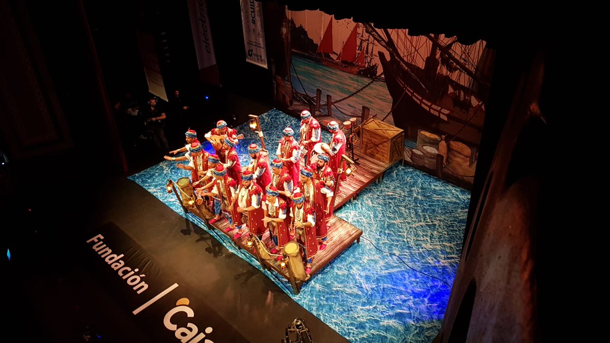 Comparsa "El oro de las indias" <a href="/orodelasindias/">Comparsa El Oro de Las Indias</a> <a href="/josearivas85/">José Antonio Rivas</a> @raqueldiasan <a href="/maracadiz/">Marta Valverde</a> <a href="/er_repe/">Antonio Fernández-Re</a> <a href="/lolamaciasre/">lolamaciasre</a> #COAC2020P16 #Cádiz #Carnaval 📻101.4 91.4 FM ondacero.es/emisoras/andal…