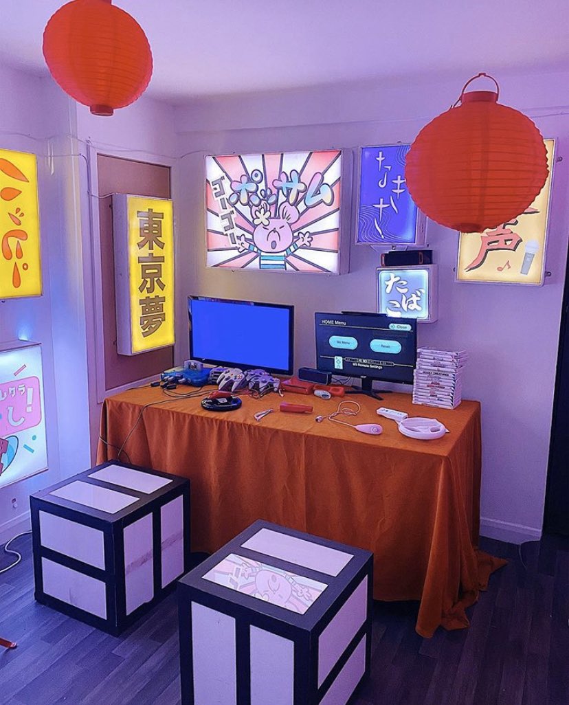 I have soo many spots from January I still need to add & this was one of my faves! My first proper VR experience at Hyper Reality was so good! I'm definitely going to try more this year!