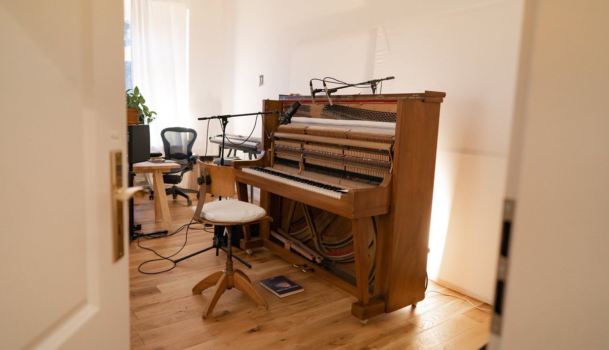 Opening the door on <a href="/Alice__Baldwin/">Alice Baldwin</a>'s world. She has a beautiful new solo piano track for you this Friday, and curious ears can pre-save it now on <a href="/Spotify/">Spotify</a> : orcd.co/ptmmtbm