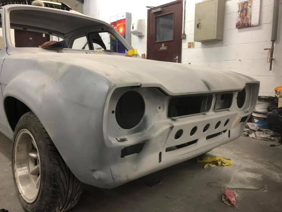 ShawburyVehicle's tweet photo. Ever start a labour of love but can't quite get it finished? Here's one of mine! Can you guess what it is? #busmansholiday #solihullhour #classiccars https://t.co/KNhDMBVklK