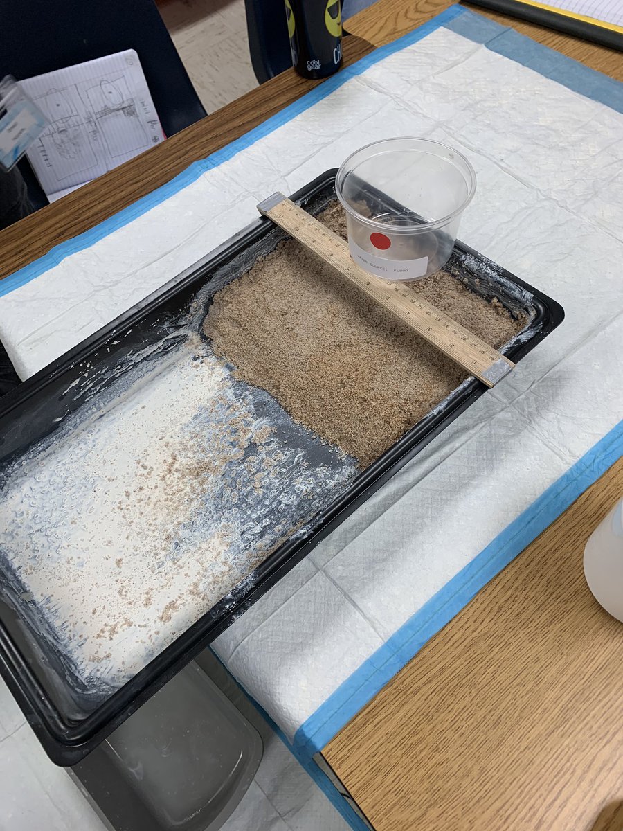 mrspharesyall's tweet photo. Late post!!!! My students ‘ROCK’ed their stream table investigations- tons of great conversations and observations! #landforms #streamtables #littlescientists @PriceElem #4thgradescience https://t.co/OjqvAK9myU