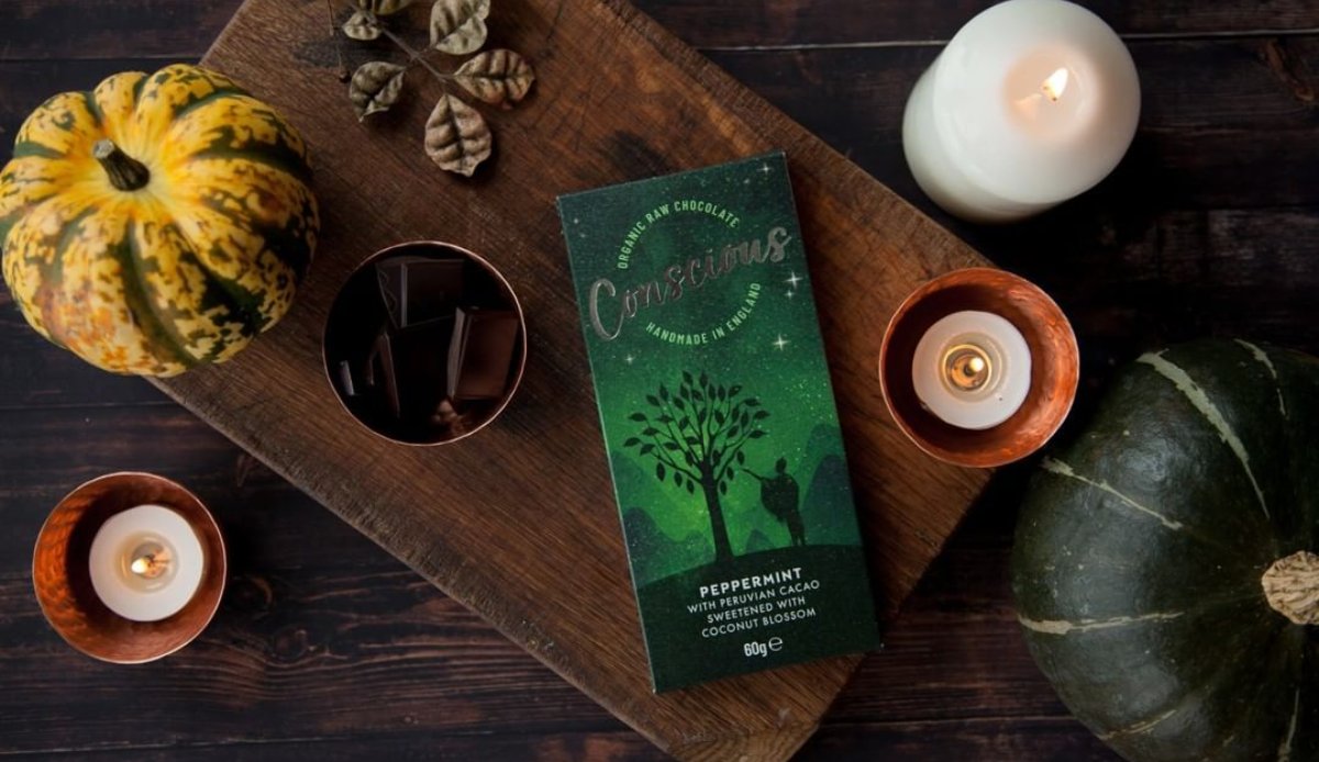 CraftCoffeeUK's tweet photo. Our fourth and final #treattuesday from our January box is the delightful @ConsciousChoc Peppermint Bar. This vegan chocolate needs to be tried! The packaging is also 100% recyclable. Check out Conscious'  account to find out more. https://t.co/ZmQjpgfHkH