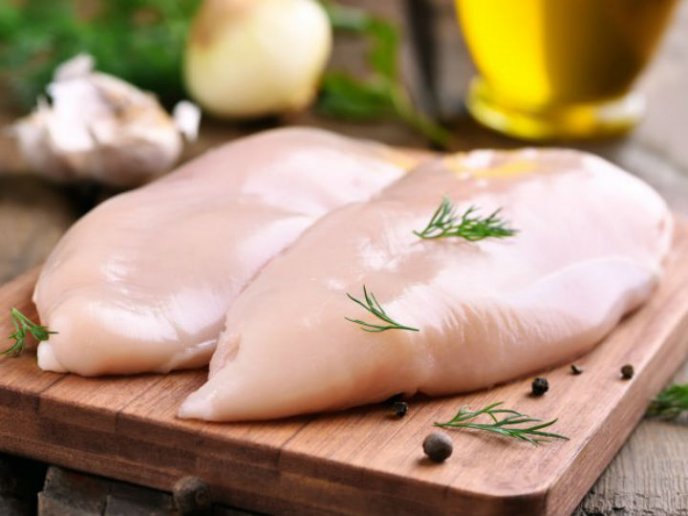 UNAvicultores's tweet photo. #SabíasQue
Los productos #avícolas son de gran importancia para la alimentación en nuestro país, puesto que son alimentos accesibles, al alcance de todos y poseen un alto contenido nutricional, haciendo a la avicultura uno de los sectores estratégicos mas importantes en México. https://t.co/5jCJ4mCJyn