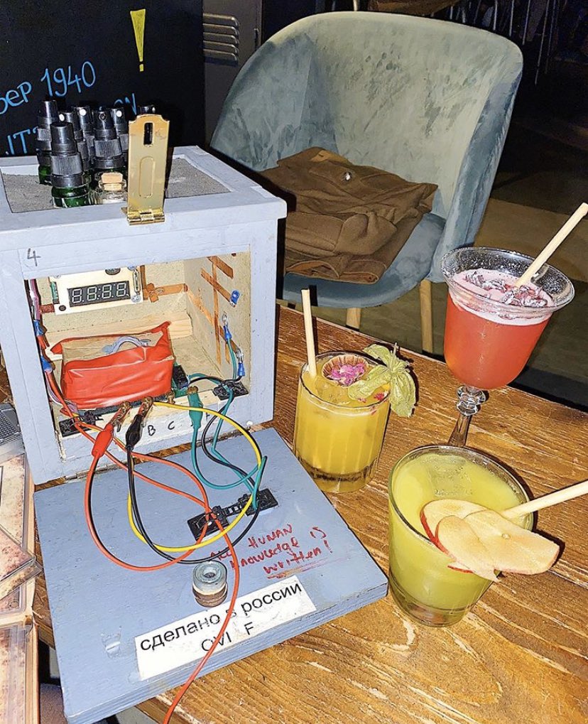 2020 is the year of trying out unique activities! The Bletchley at Chelsea Funhouse is definitely the spot to go for something different! We were immersed into WW2 as Secret Agents trying to crack codes in order to win personalised cocktails 