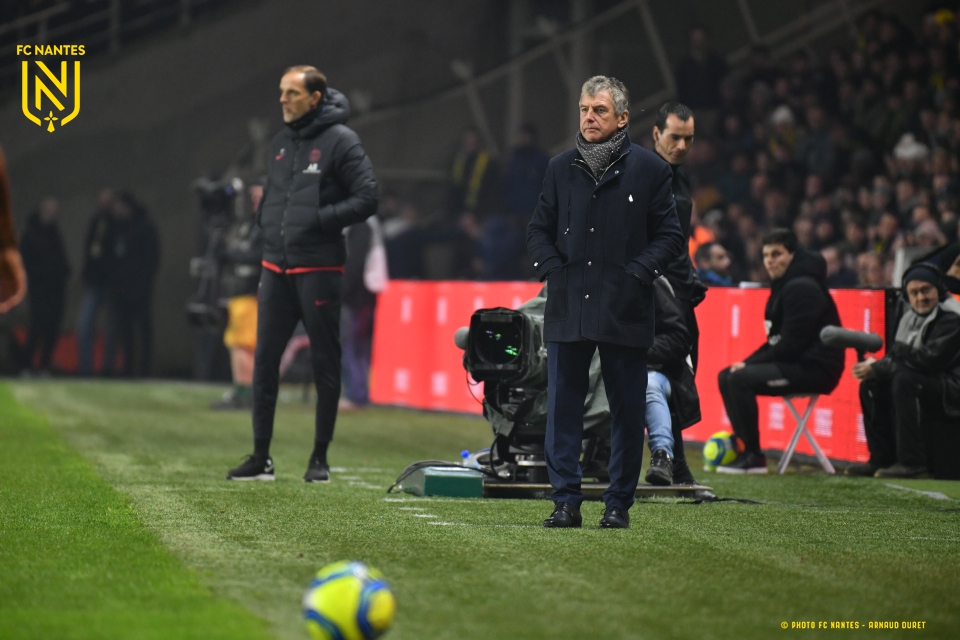 FCNantes's tweet photo. 🔛 10'⏱I #FCNPSG 

Les premières images de la rencontre 📸 

0⃣-0⃣ https://t.co/H07kfPcD1l