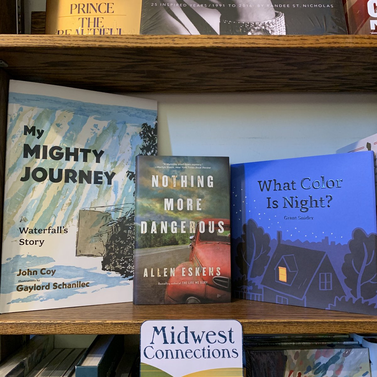 RedBalloonBooks's tweet photo. Some of the December 2019 #MWConX picks- featuring one of our faves, @johncoy23 !!! @MidwestBooks https://t.co/joOwo3BlTE