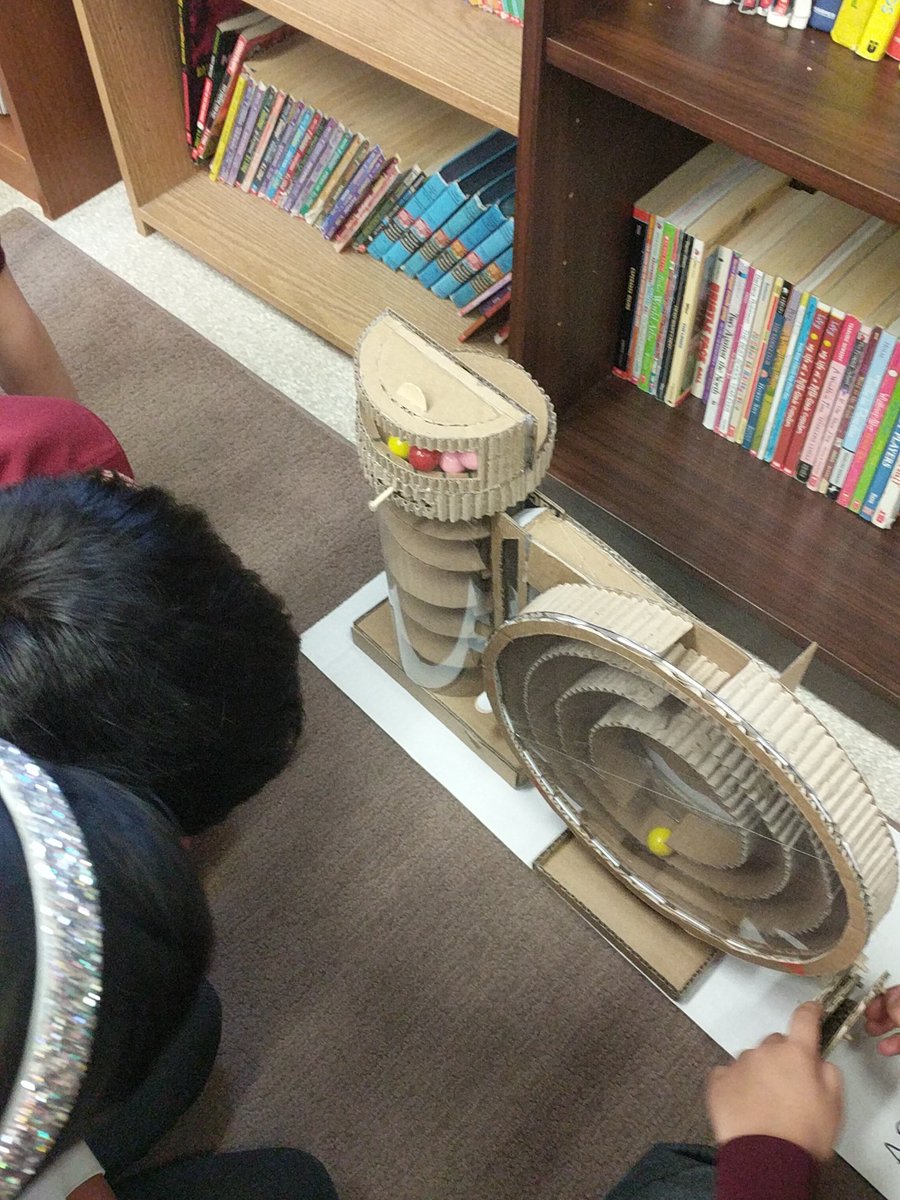 3AFFCA_NWE tweet media